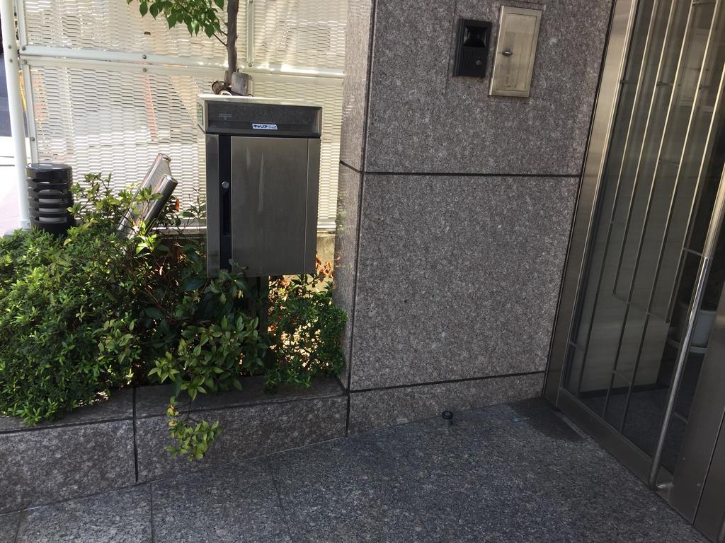 Career Cooporation Hotel Osaka Exterior photo